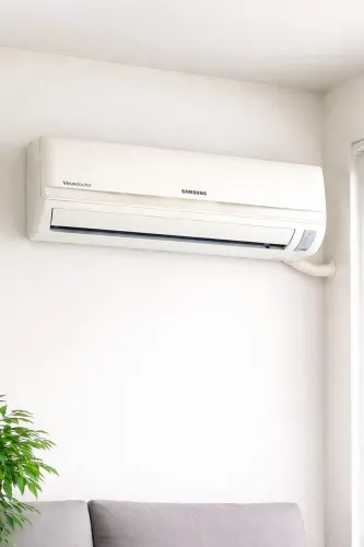 Ar-condicionado 9.000 BTUs(parcelo no crédito e dou comissão para vendedor)