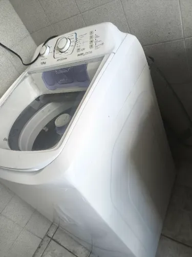 Máquina de lavar Eletrolux 12 kg
