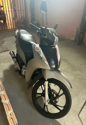 Vendo Biz 125 Valor: 15.500
