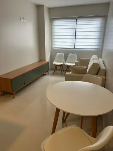 Apartamento mobiliado para aluguel, 43m², 2 quartos (sendo 1 suíte), em Boa Viagem, Recife