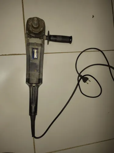 Vendo politriz borsh, com controle de velocidade.
