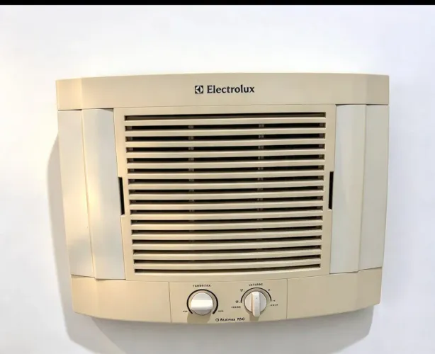 Ar condicionado Eletrolux 7.500 BTUs 