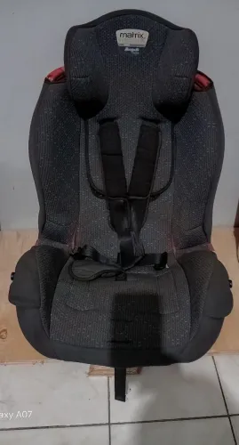 Cadeirinha de bebê/criança para auto