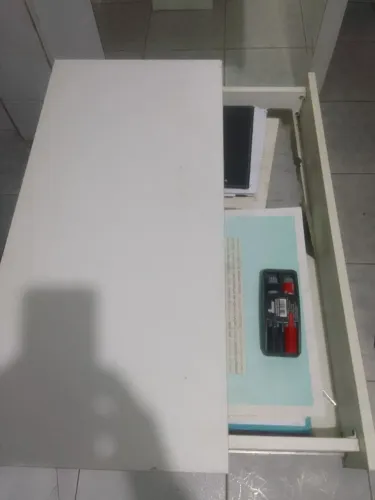 Mesa de estudo + cadeira