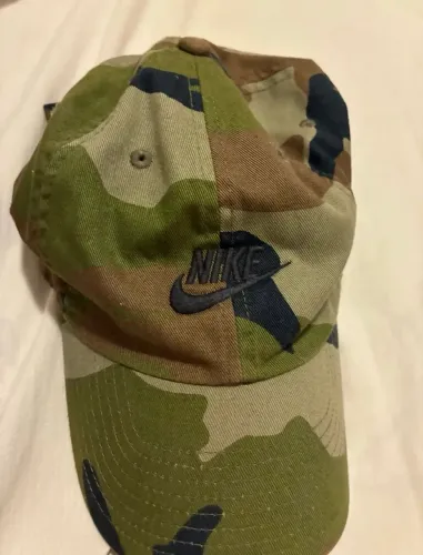 Boné nike camuflado
