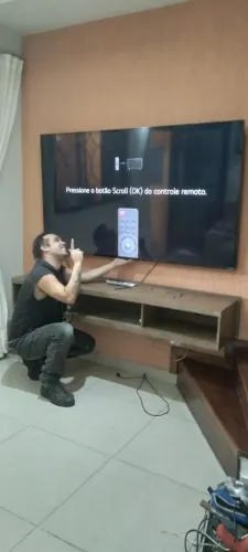 Televisão na Parede, com profissional formado na fábrica, instalador oficial da LG e TCL