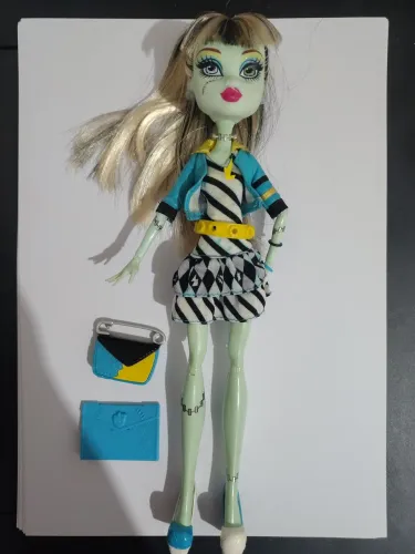 Frankie picture day Monster high