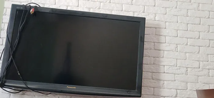 TV em condições de uso.