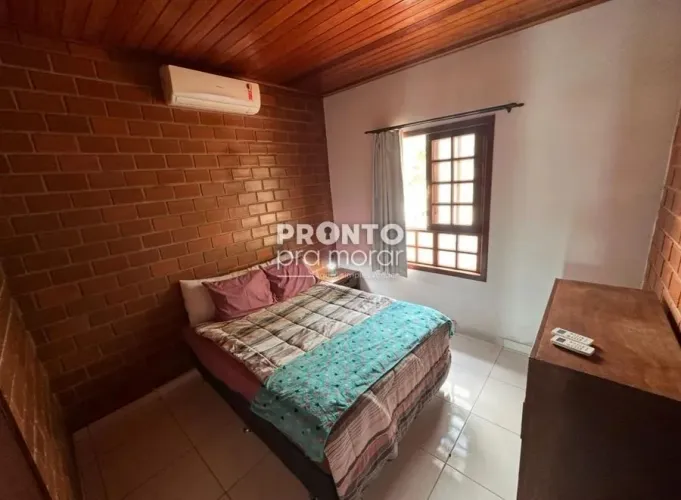 Casa de Condomínio com 4 quartos em Alpes Suiços