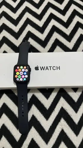 Apple Watch SE 2ª Geração + Carregador Indução