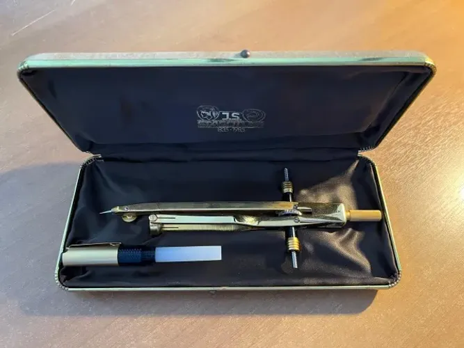 Compasso Staedtler Edição Limitada 150 Anos (1835-1985) - Novo / Colecionável