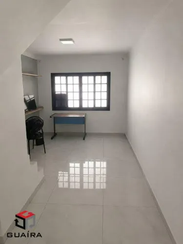 Sobrado à venda 3 quartos 2 vagas São Vicente - Mauá - SP