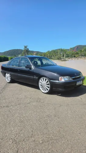 Chevrolet Omega GLS 2.2 / 2.0 (álcool) 1993