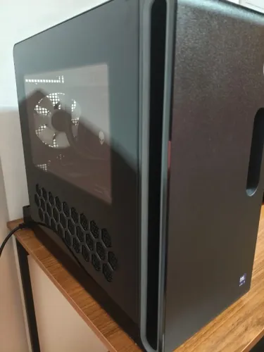 PC Gamer Alienware Aurora | Ultra 9 285K | RTX 5070 12GB | 32GB DDR5
