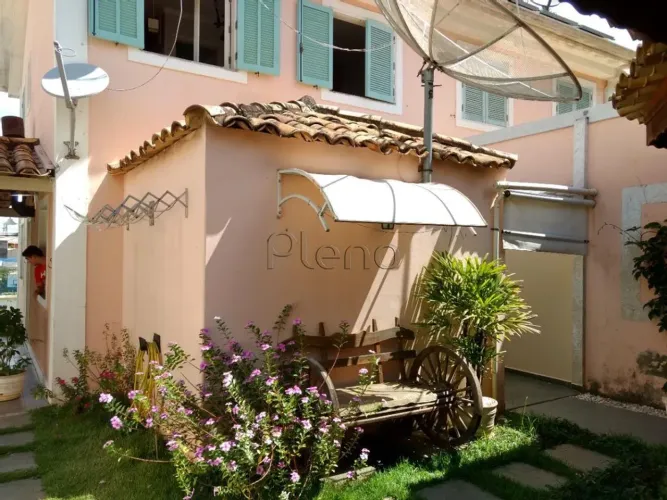 Casa à Venda no Condomínio Dei Fiori em Louveira, no bairro Vila Nova.
