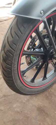 Pneu Dianteiro Original Classic 350 - 100/90-19 (Apenas 4.500 km)