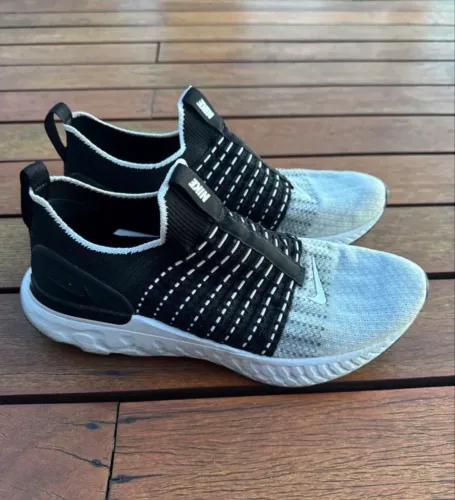 Tênis Nike React Phantom Run Flyknit