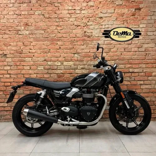 Triumph Speed Twin 900cc