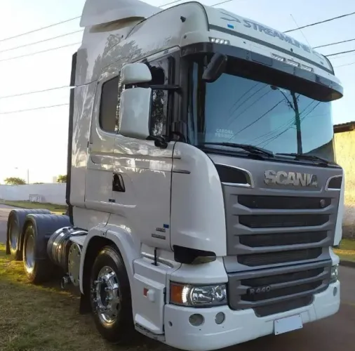 Scania R 440 6x2 - Ano 2014 Cavalo