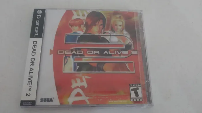 Jogo Dead or Alive para Dreamcast, em mídia prata.