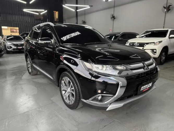 Mitsubishi Outlander Comfort 2.0 16V Aut. 2018