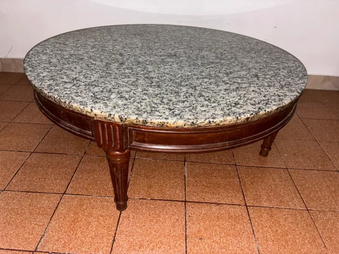 Mesa de centro madeira de lei com pedra de mármore solta