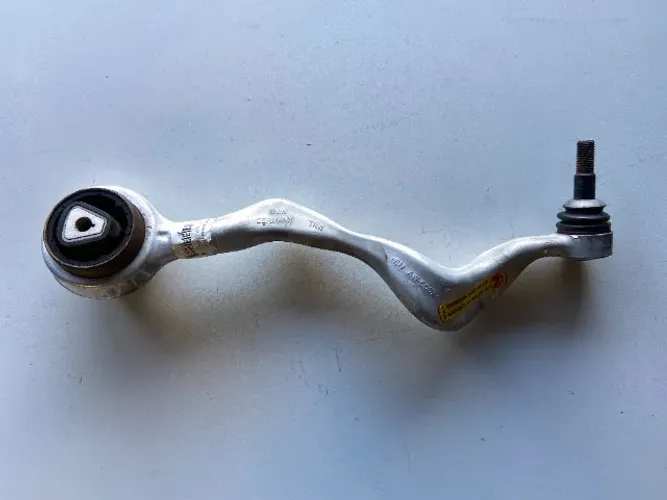 Braço Suspensão Dianteiro Direito Bmw 120i 2008 2009