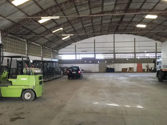 GALPÃO para venda tem 3.900 metros quadrados Av. Francisco Sá - Barra Ceará - Fortaleza - 
