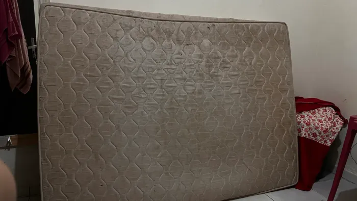 Base de cama e colchão