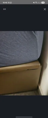 Cama King size com baú ótimo estado