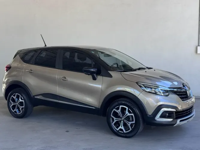Renault Captur Iconic 1.3 TB 16V Flex 5P AUT 2022