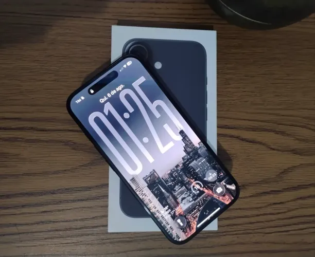 iPhone 16 128GB