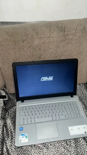 Notebook Asus