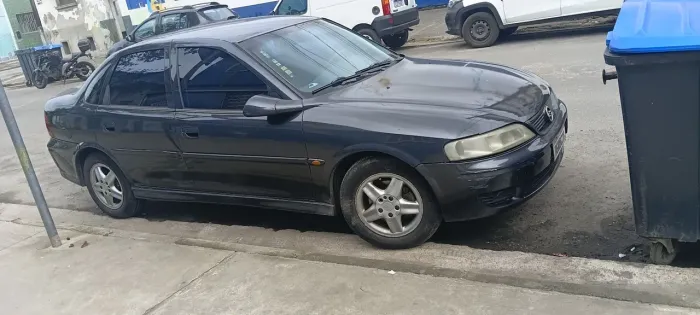 Chevrolet Vectra GLS/expres.2.2/ 2.0 E 2.0 CD 8V 2002