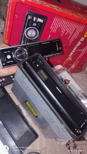 Aparelho de som automotivo Buster