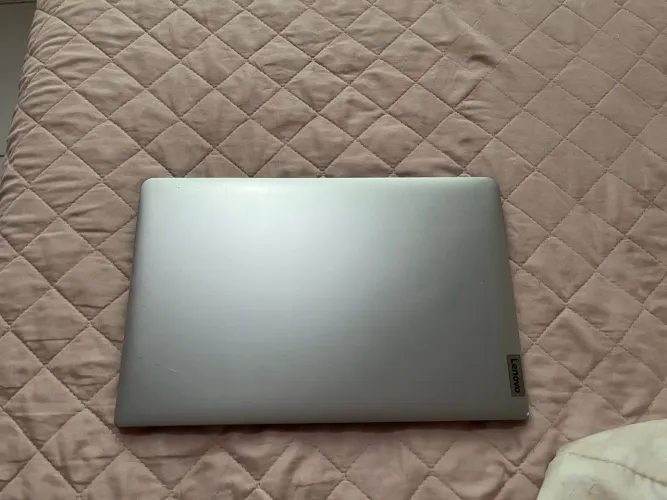 Lenovo IdeaPad 1 15IAU7 ? i7-1255U