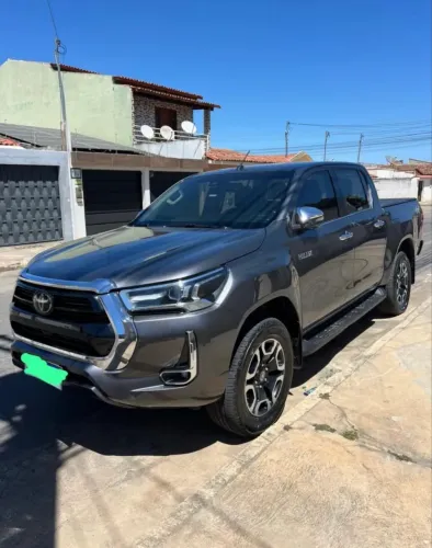 Toyota Hilux CD SRX 4X4 2.8 TDI 16V Diesel Aut. 2022