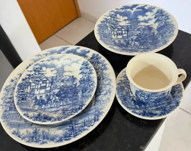 Aparelho De Jantar/Chá 20 Peças Donna Cena Inglesa