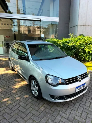 Volkswagen Polo Sportline 1.6 MI Total Flex 8V 5P 2013