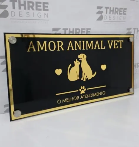Placa de acrílico personalizada com seu logotipo