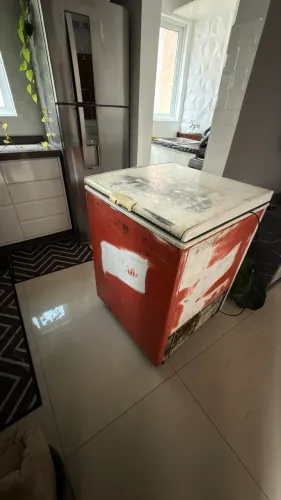 Vendo freezer 220v