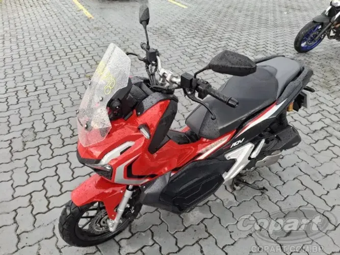 HONDA ADV 2023 VERMELHA ?ESTADO DE NOVA