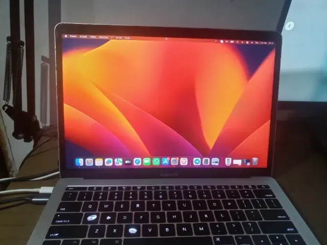 macbook pro 2017 128gb