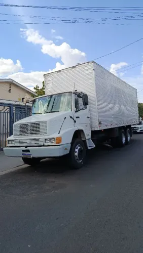 Caminhão Truck MB 1418