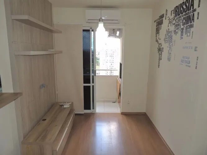 Apartamento com 2 dormitórios para alugar, 50 m² por R$ 2.300 - Aurora - Londrina/PR