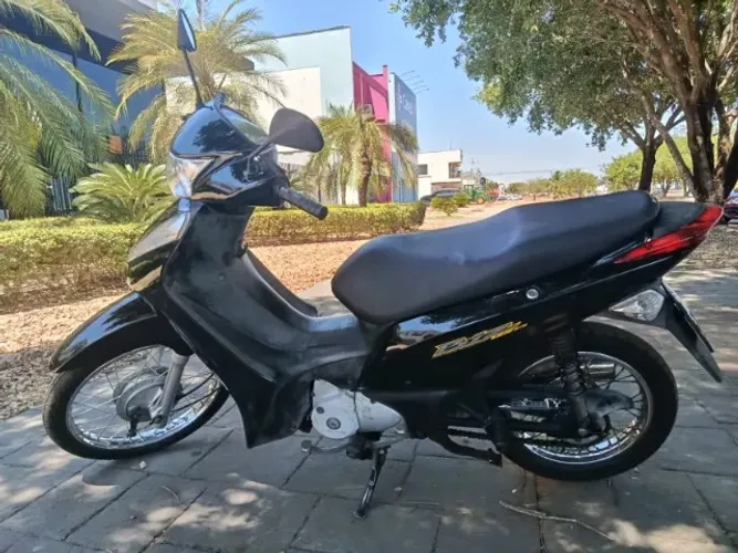 Biz Honda 125 ES - Ano 2011/2012