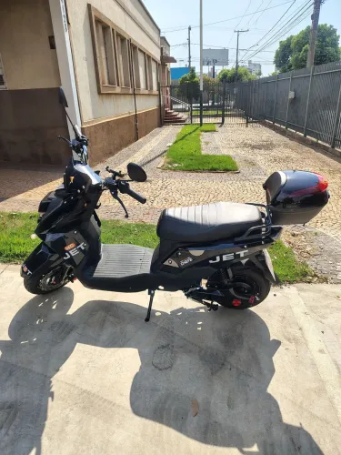Vendo Scooter Moto Chefe Jet 1000, único dono, bateria de lítio de 60V 20A...