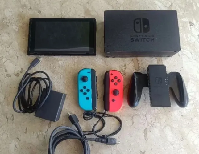 Nintendo switch V1 vendo/troco