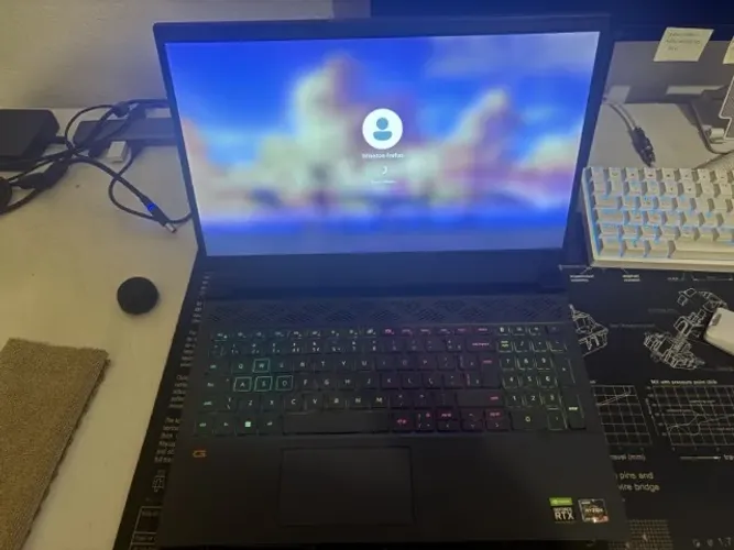 Dell G15 5525 Ryzen 7 RTX 3060 16GB DDR5 SSD 512GB RGB + Mochila Dell