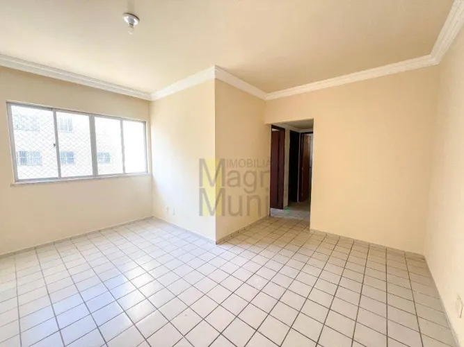 Apartamento com 2 dormitórios para alugar, 48 m² por R$ 1.357,61/mês - Itaperi - Fortaleza